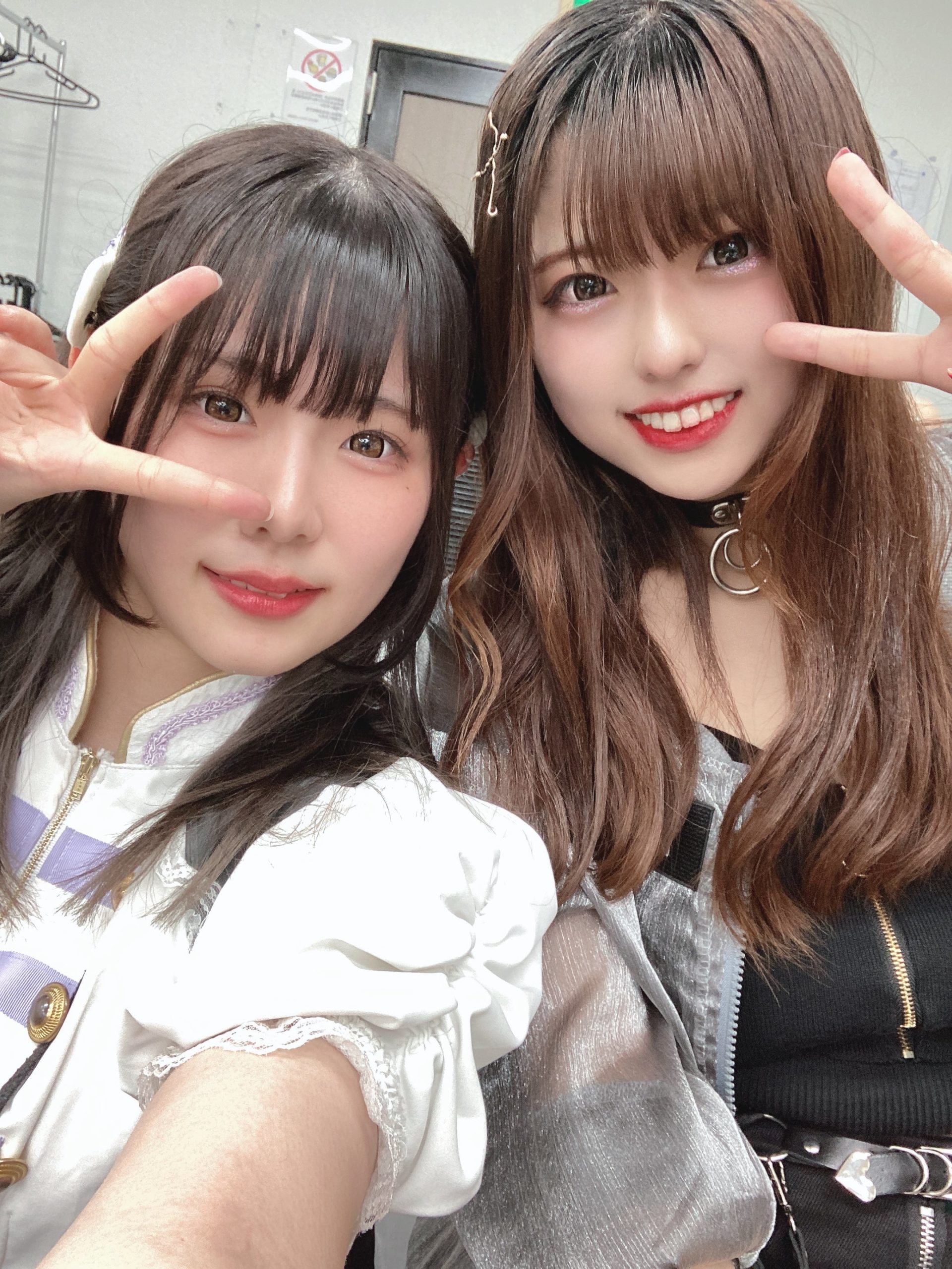 19 歲女偶像疑不雅片外流！嘴叼保險套毀清純形象　澄清文秒發秒刪有內幕？