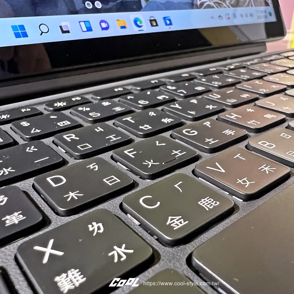 2022 Back to School 新選擇！小米首款 2 in 1 筆電「Xiaomi Book S 12.4”」平板+筆電多功合一輕盈機身強悍效能