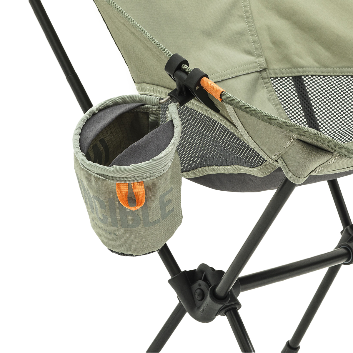 露營踏青、居家擺設都潮翻！INVINCIBLE  攜手韓國專業戶外品牌 Helinox 首度推出聯名系列！