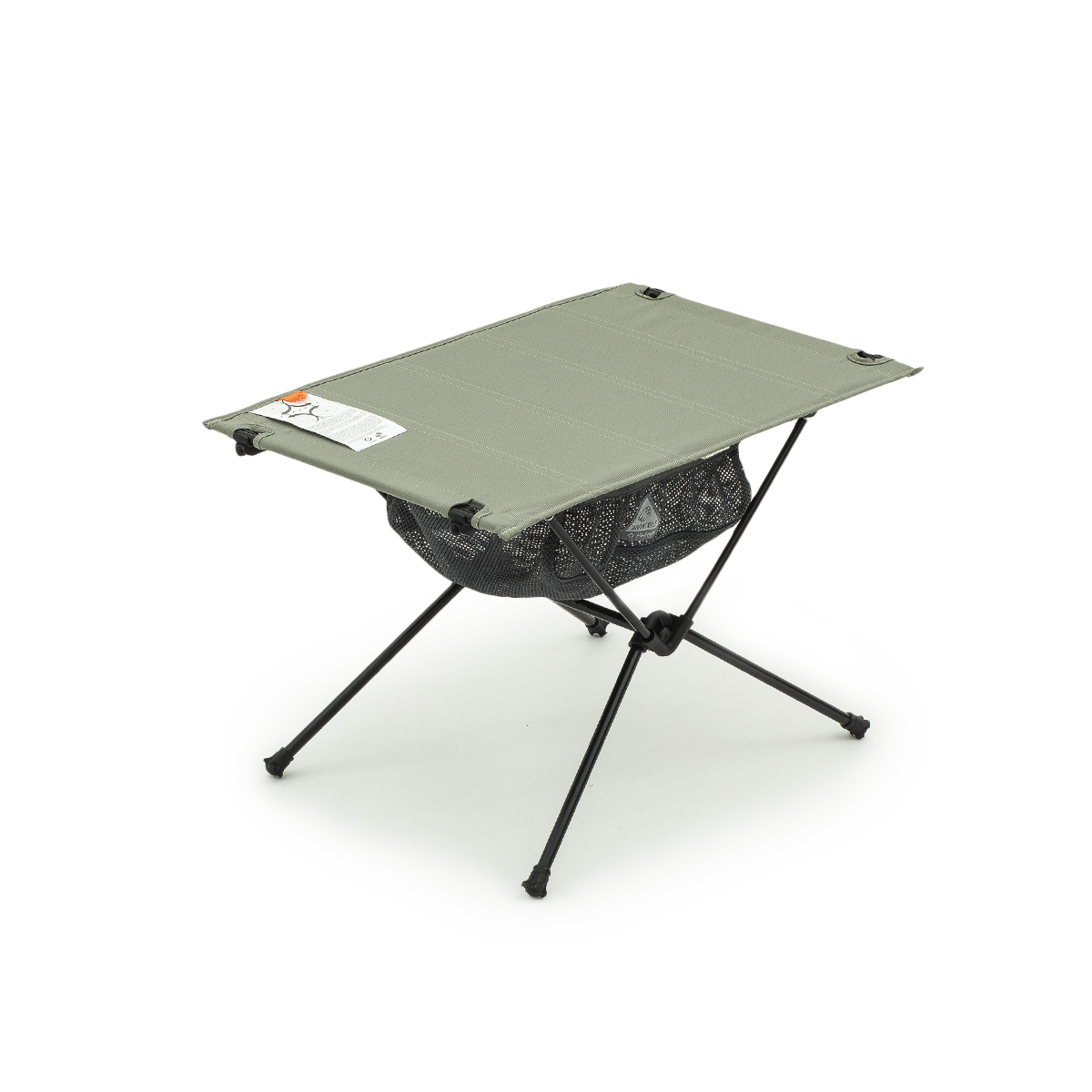 露營踏青、居家擺設都潮翻！INVINCIBLE  攜手韓國專業戶外品牌 Helinox 首度推出聯名系列！