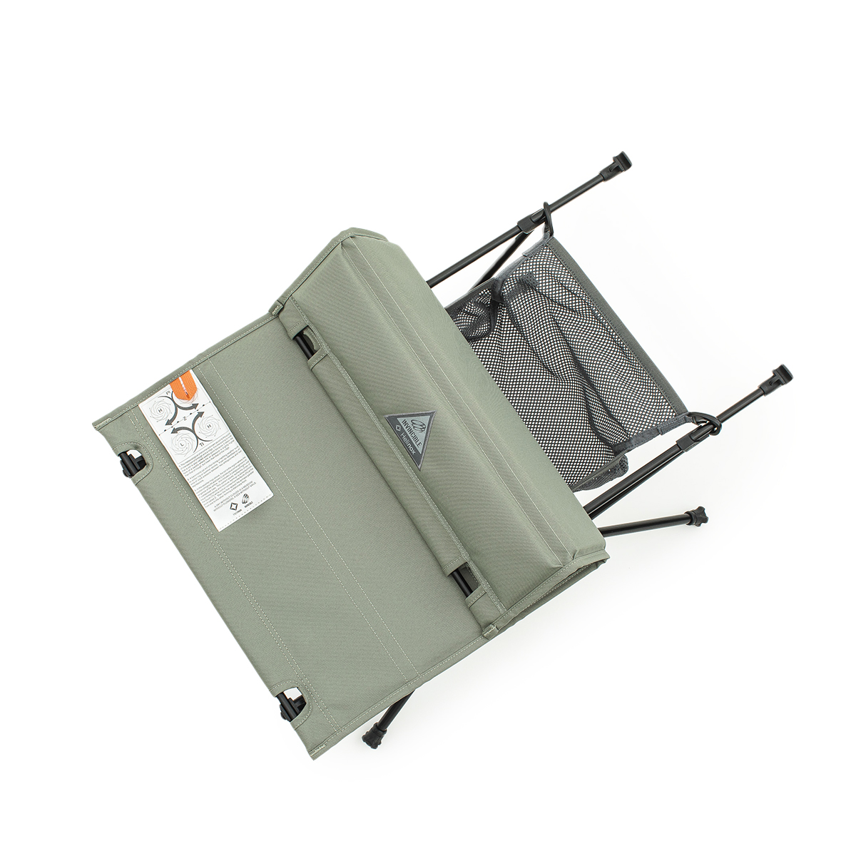 露營踏青、居家擺設都潮翻！INVINCIBLE  攜手韓國專業戶外品牌 Helinox 首度推出聯名系列！