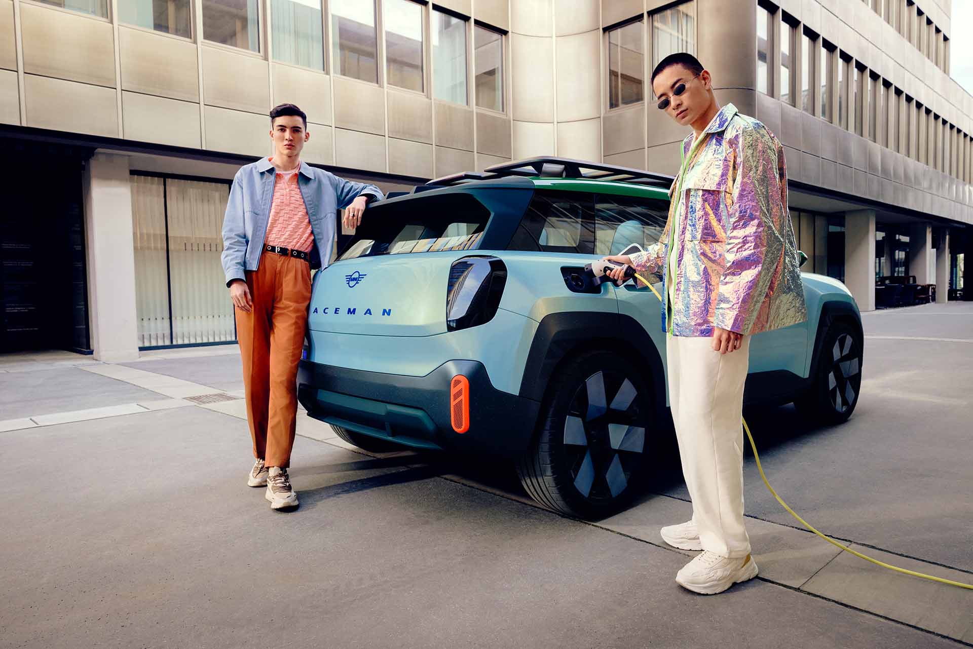 挑高的小可愛，MINI 發表 Concept Aceman 純電休旅概念車
