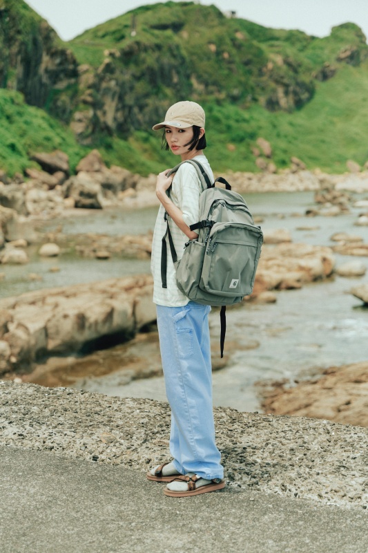 夏日就用工裝淺卡其點亮穿搭！Carhartt WIP Summer 22 系列正式登台