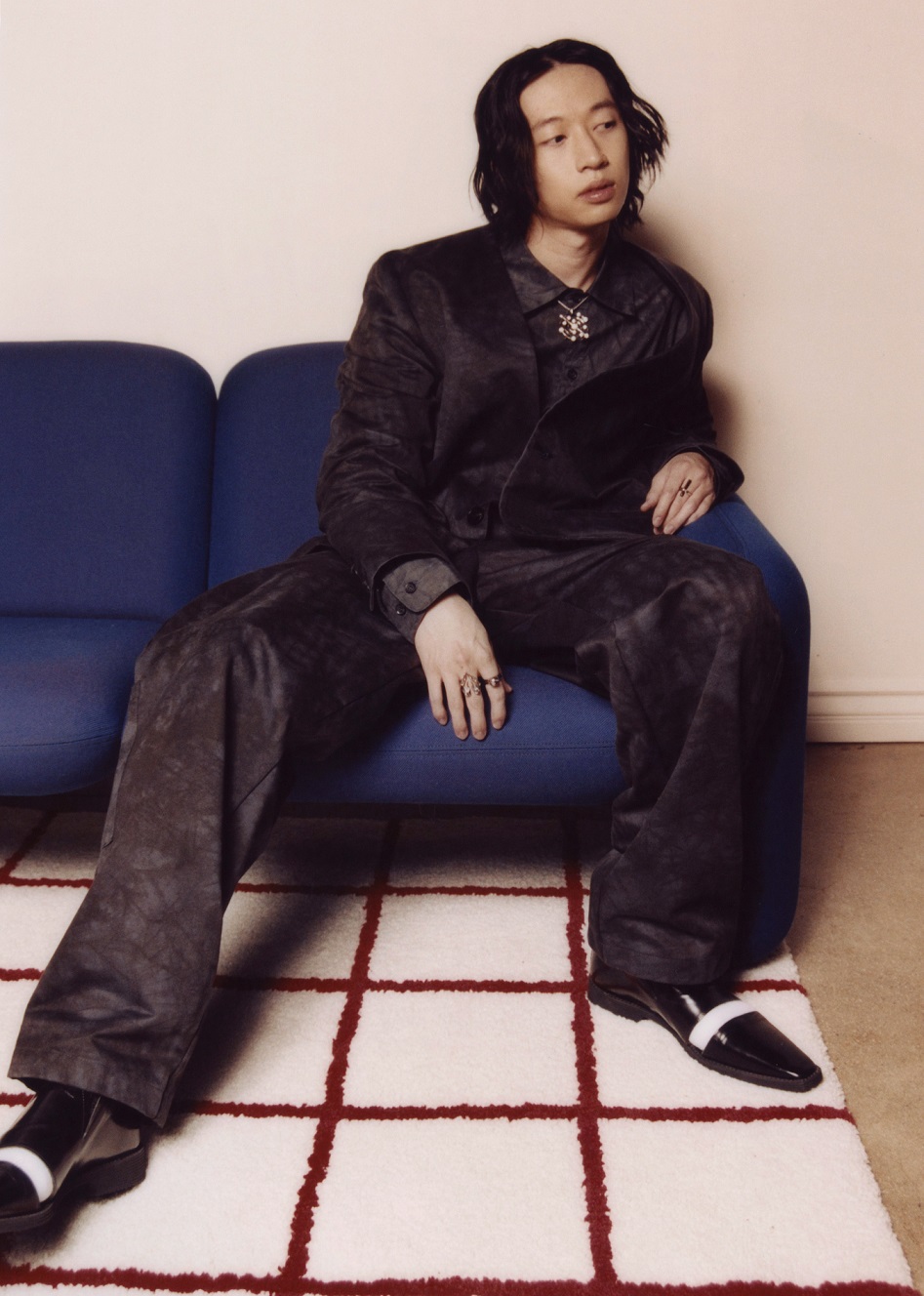 討論度爆棚、官方緊急宣布加開場次！keshi 將於 12/14、15 號一連兩天來台開唱