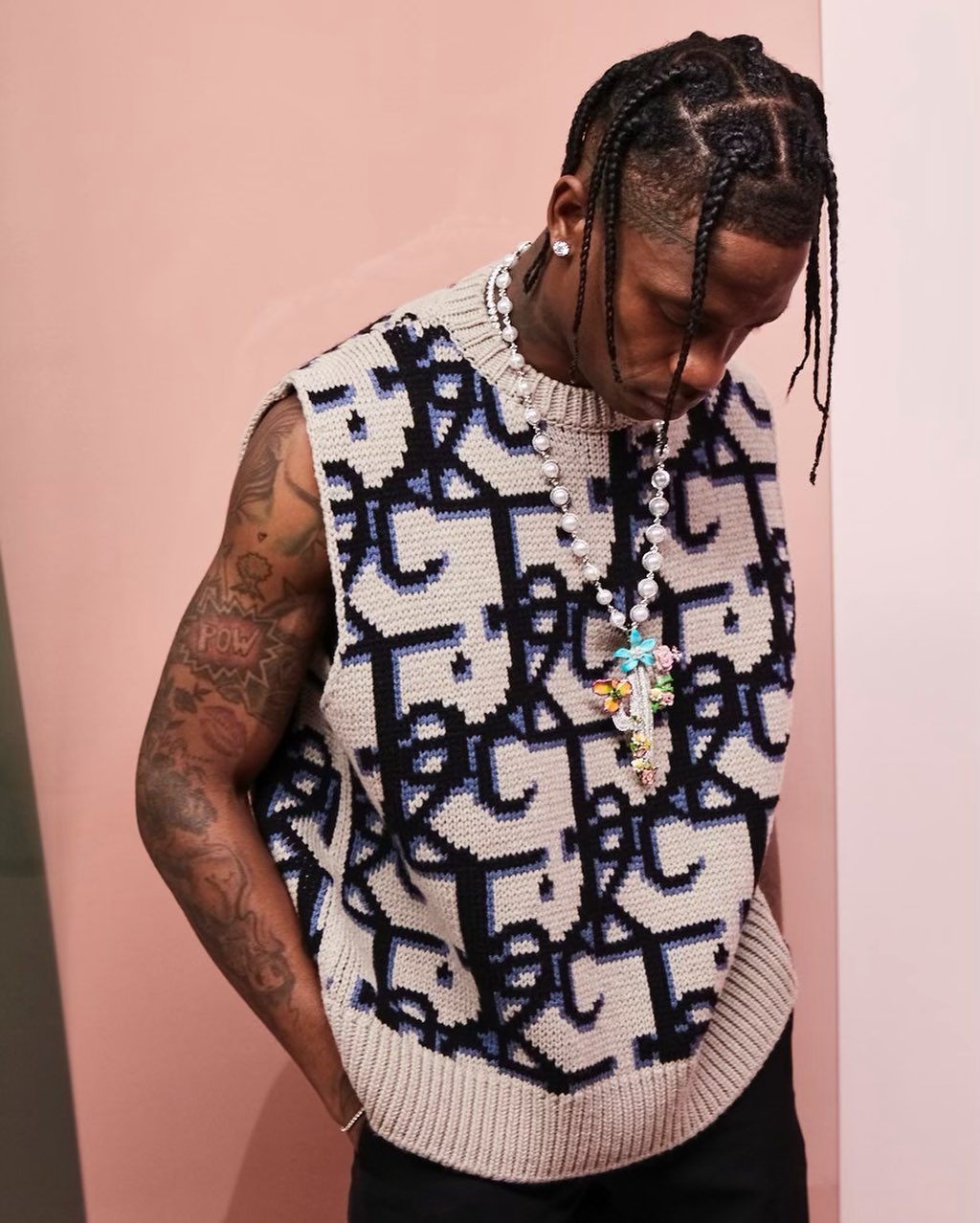Travis Scott 新鞋帥度不輸倒鉤！ CACTUS JACK DIOR 全系列正式開賣，台灣同步登場！