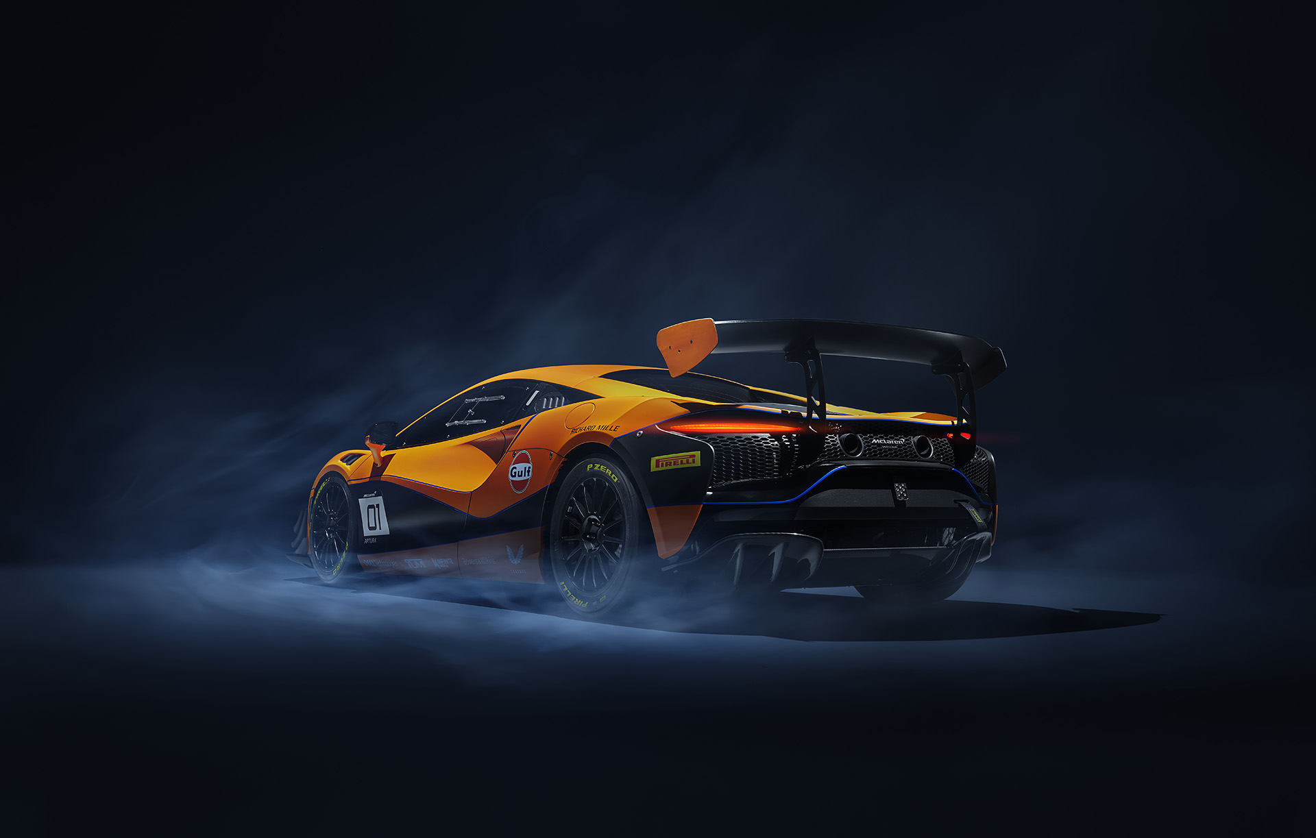 McLaren 發布全新 Artura GT4 / Trophy 賽車，拿掉油電更輕更快！
