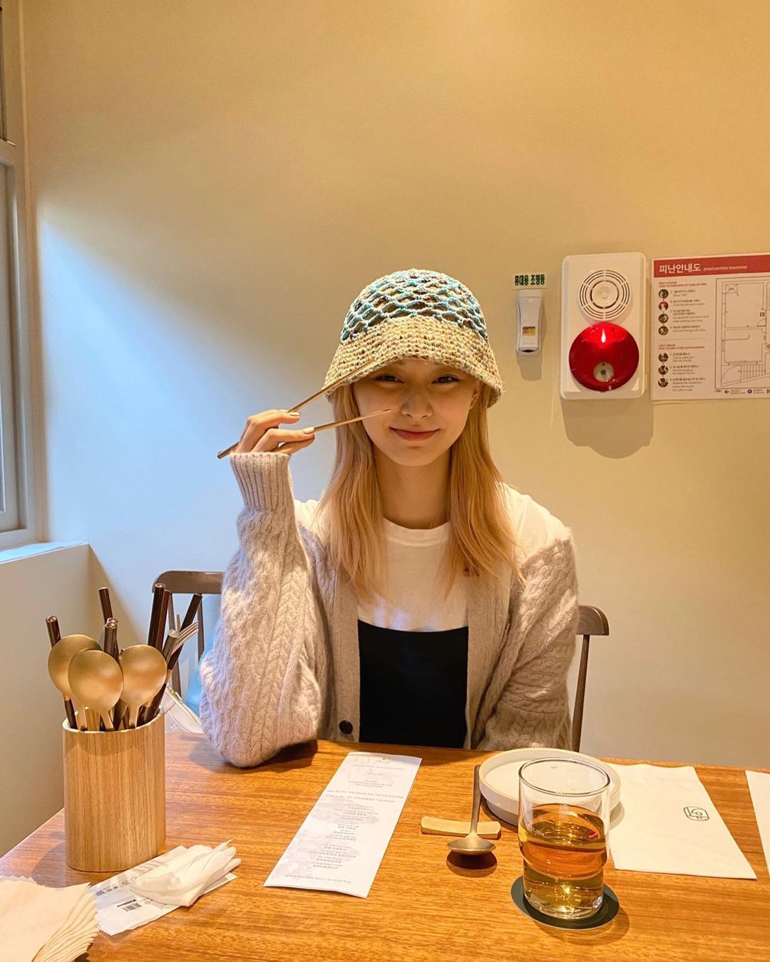 鐵粉等了 7 年！子瑜 Twice 新專輯站上 C 位，新造型美翻天！