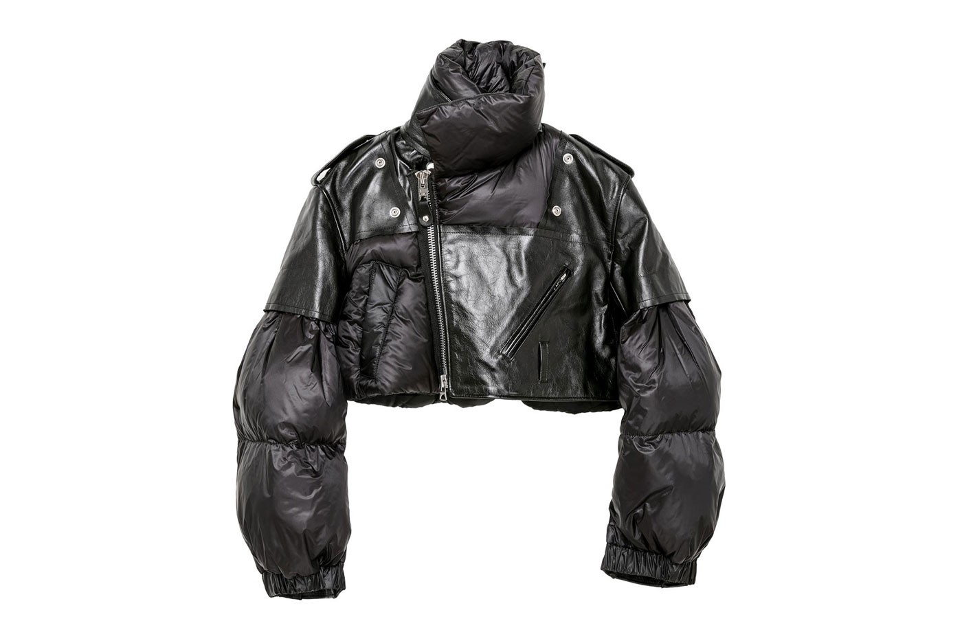 售價再高也 Sold Out，sacai 全新聯乘系列正式上架