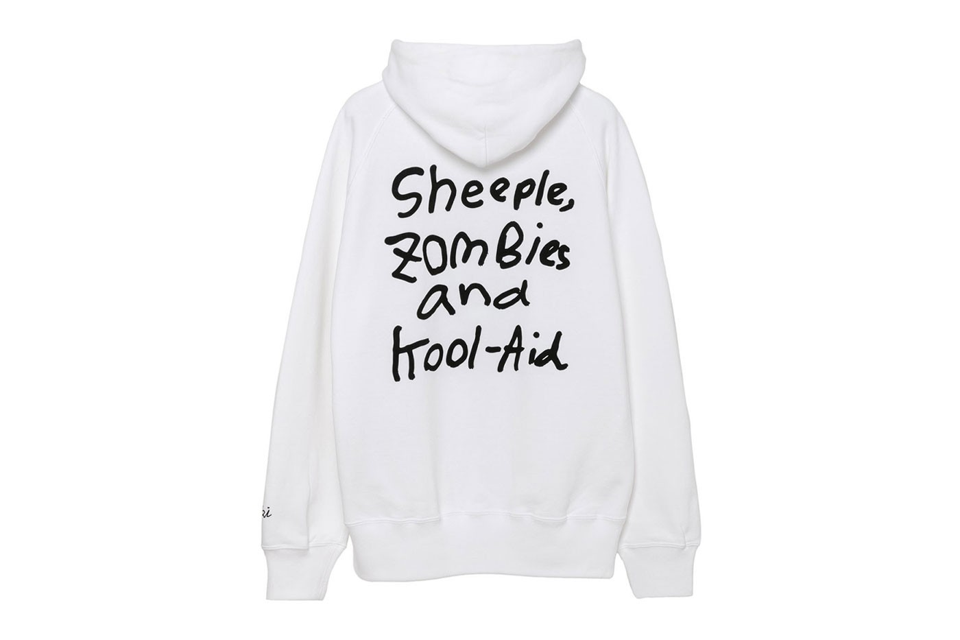 售價再高也 Sold Out，sacai 全新聯乘系列正式上架