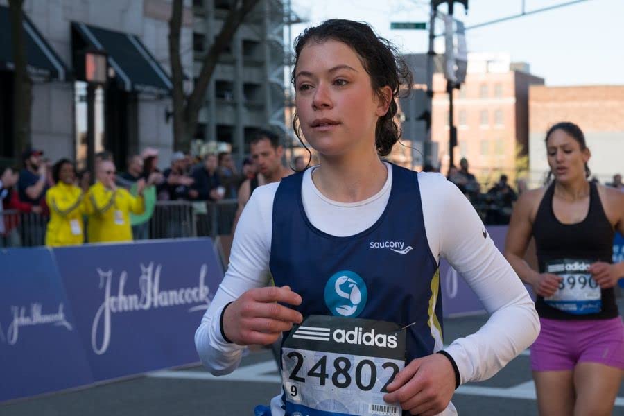 從複製人到女浩克，塔緹阿娜瑪斯蘭尼 作品推薦：黑色孤兒、新梅森探案、你是我的勇氣