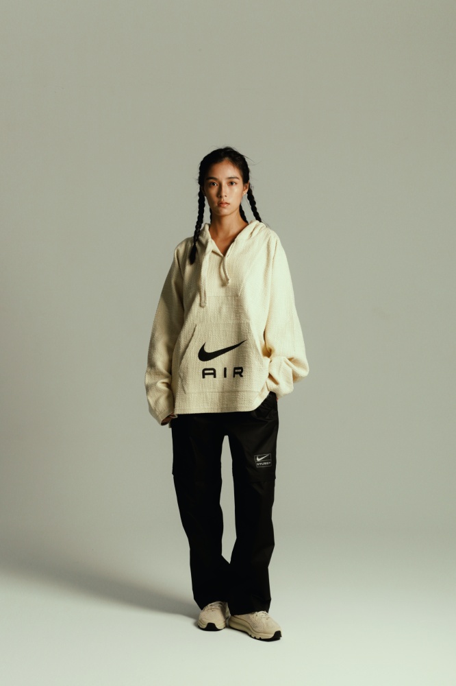 台灣販售預告｜粉色倒勾你能閃？ Stüssy x Nike Air Max 2013 三色及服飾系列登台！