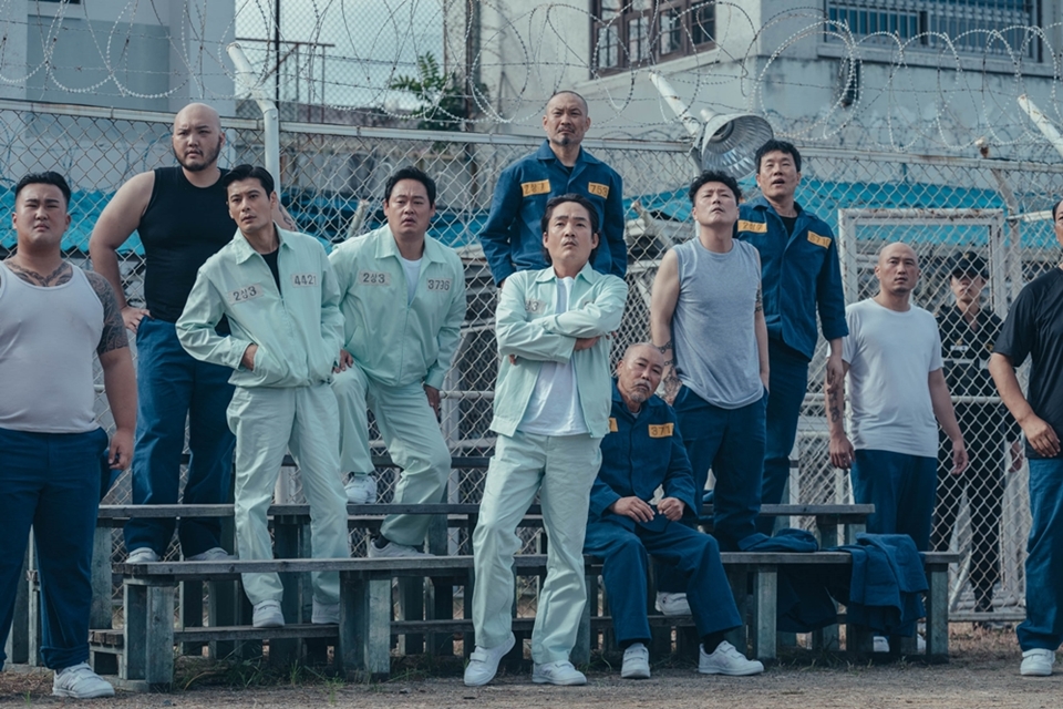 2022 最強復仇韓劇《黑話律師》收視破 10.8%！李鍾碩黑化、潤娥救夫涉險、網猜「大老鼠」真面目即將揭曉？