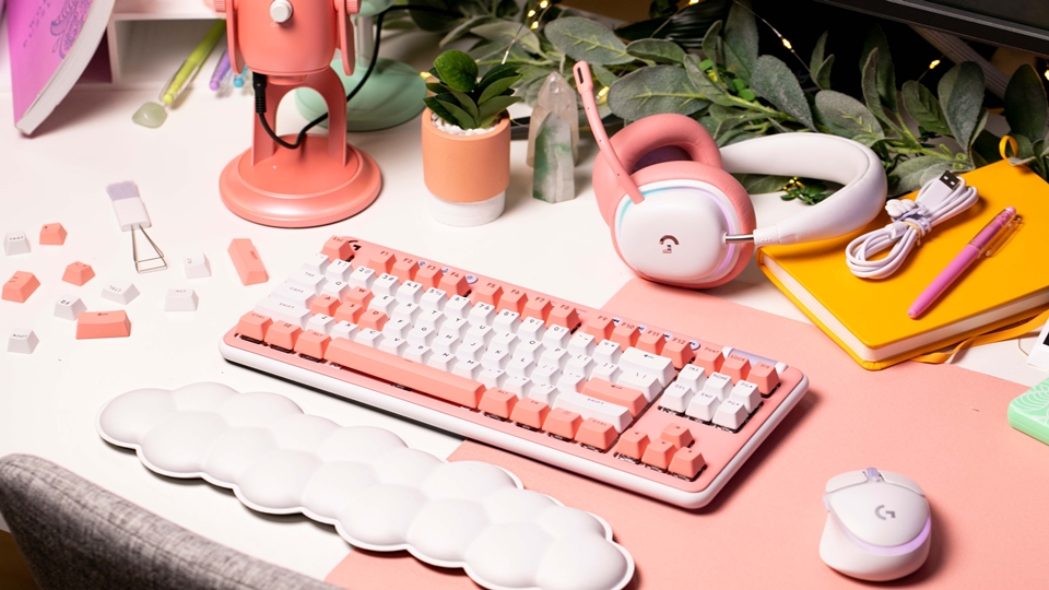 寶寶糖果色電鏡週邊真香！Logitech G「Aurora美型炫光系列」內外兼備，玩宇宙新標配！