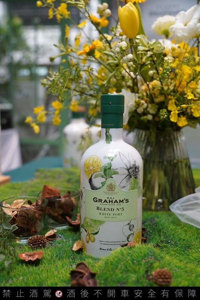 最美波特酒！英皇室御用品牌葛拉漢 No.12紅寶石波特酒甜香迷人，中秋妹酒新選擇