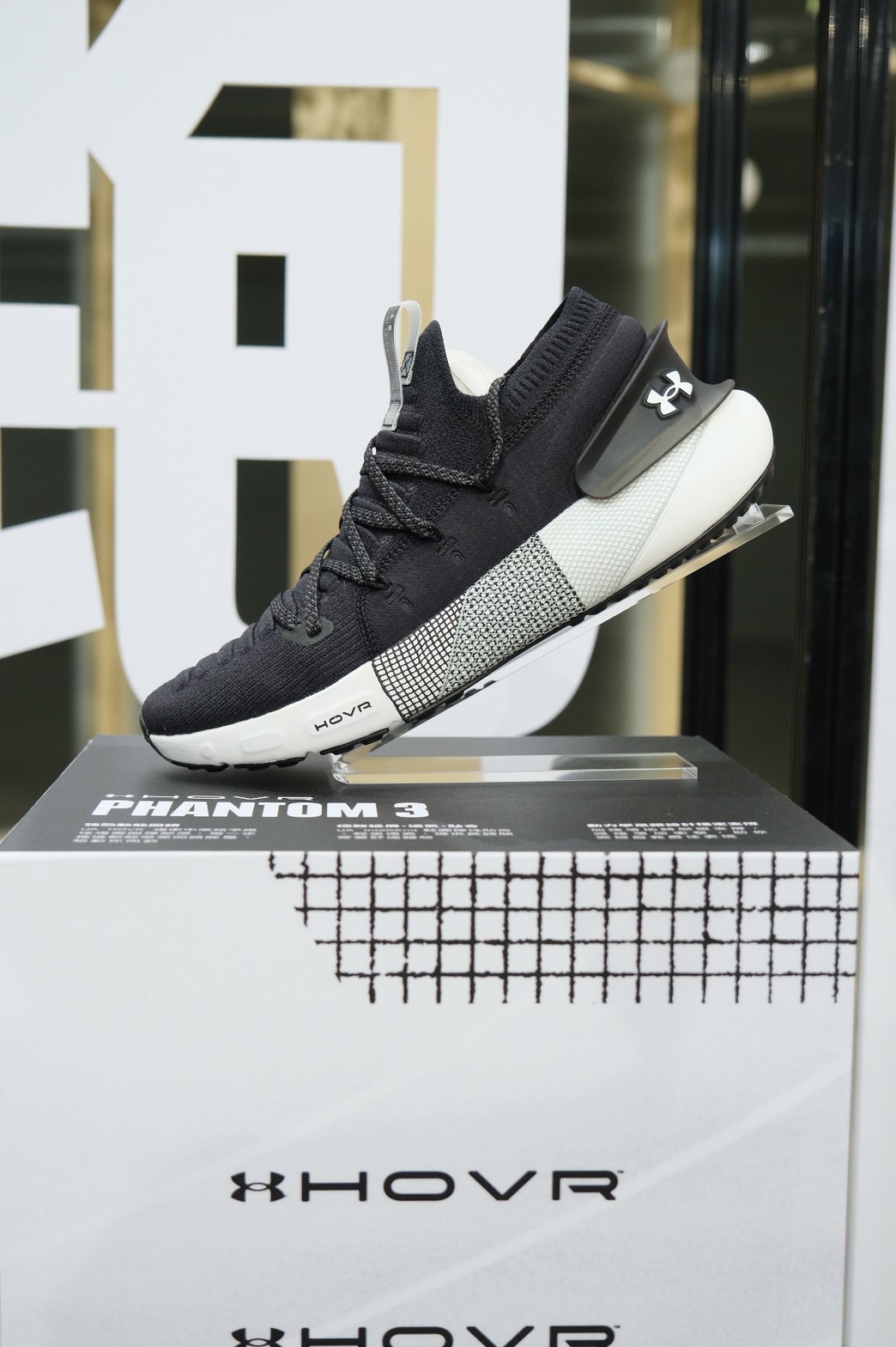 胡宇威化身潮跑大使，UA「HOVR Phantom 3」城市跑鞋潮流登場！運動路跑也能帥氣有型！