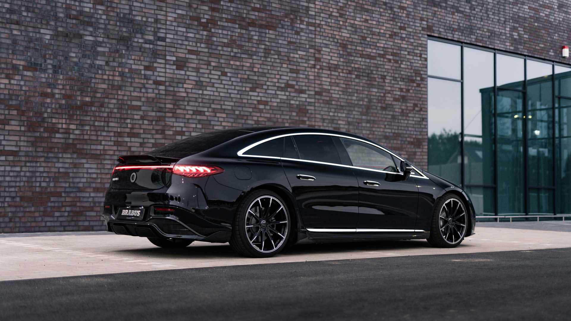 Brabus Mercedes-EQ EQS-3