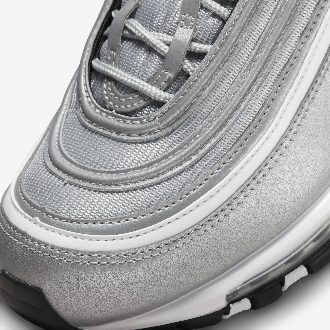 回歸倒數！你癡心妄想的「銀彈」來臨，Air Max 97 