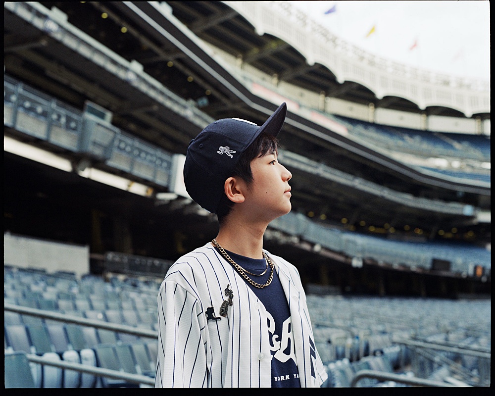 想加入棒球隊了？菲董親著 BBC x New York Yankees 限量聯名系列即將登台！