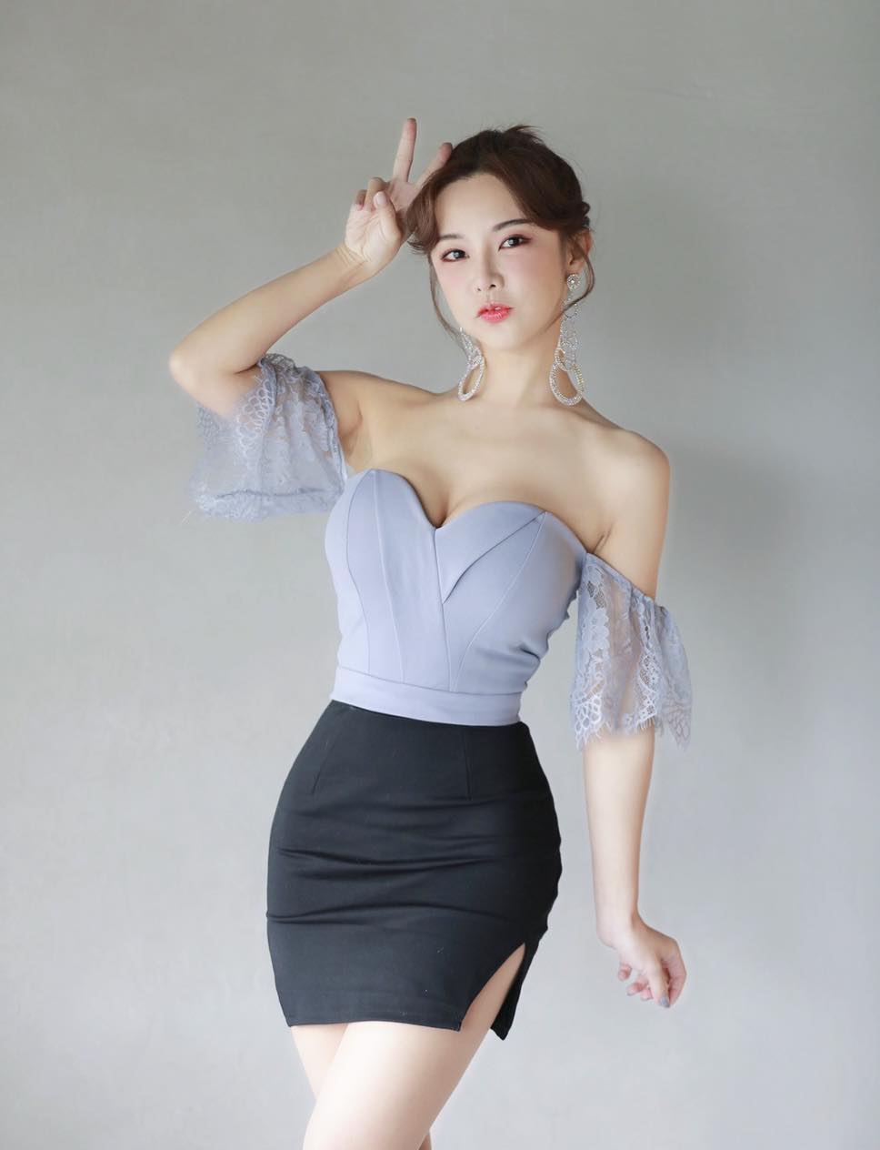 啦啦隊爆內鬨？元元公開點名巫苡萱「霸凌學妹、心機又重」　琳妲也加入戰局