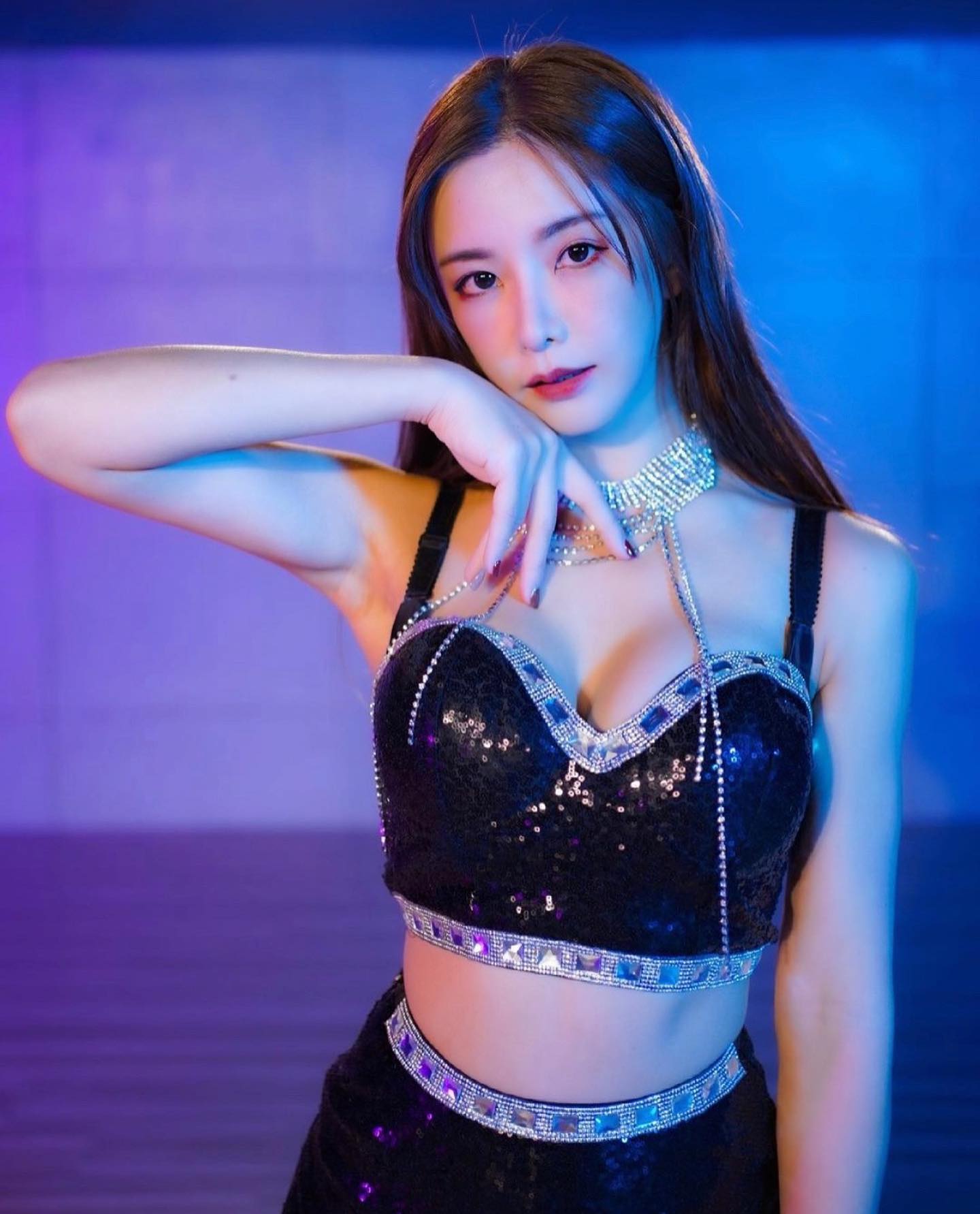 啦啦隊爆內鬨？元元公開點名巫苡萱「霸凌學妹、心機又重」　琳妲也加入戰局