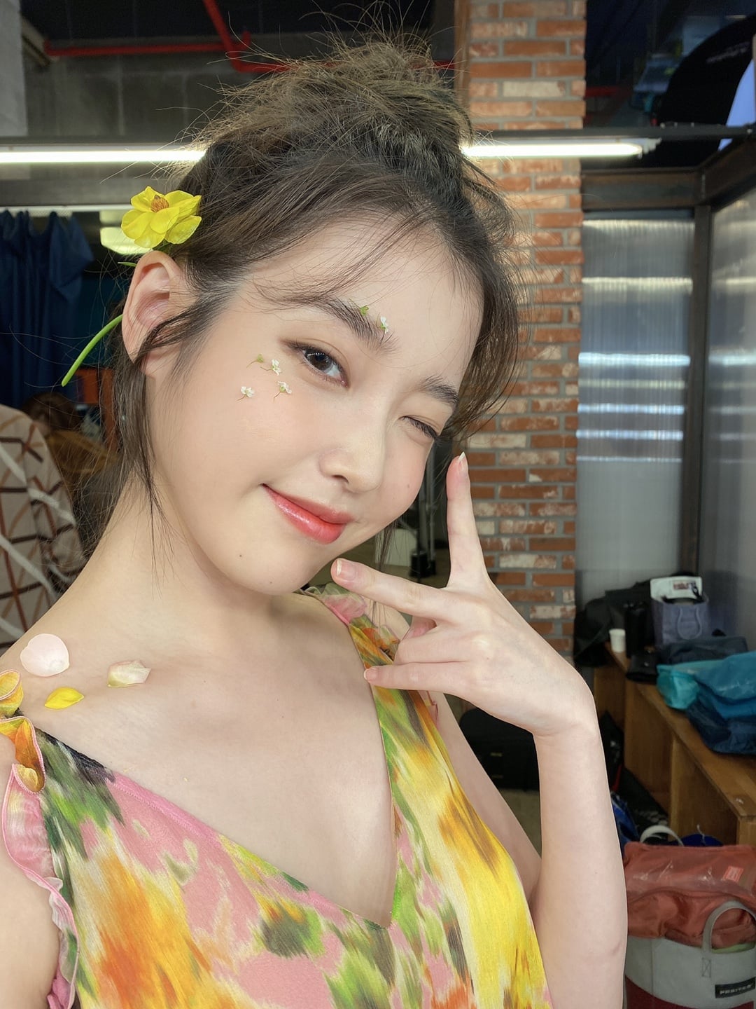 IU 演唱會最後鬆口「我耳朵一直有問題」就像身處地獄　超過 1 年病情惹粉絲擔心