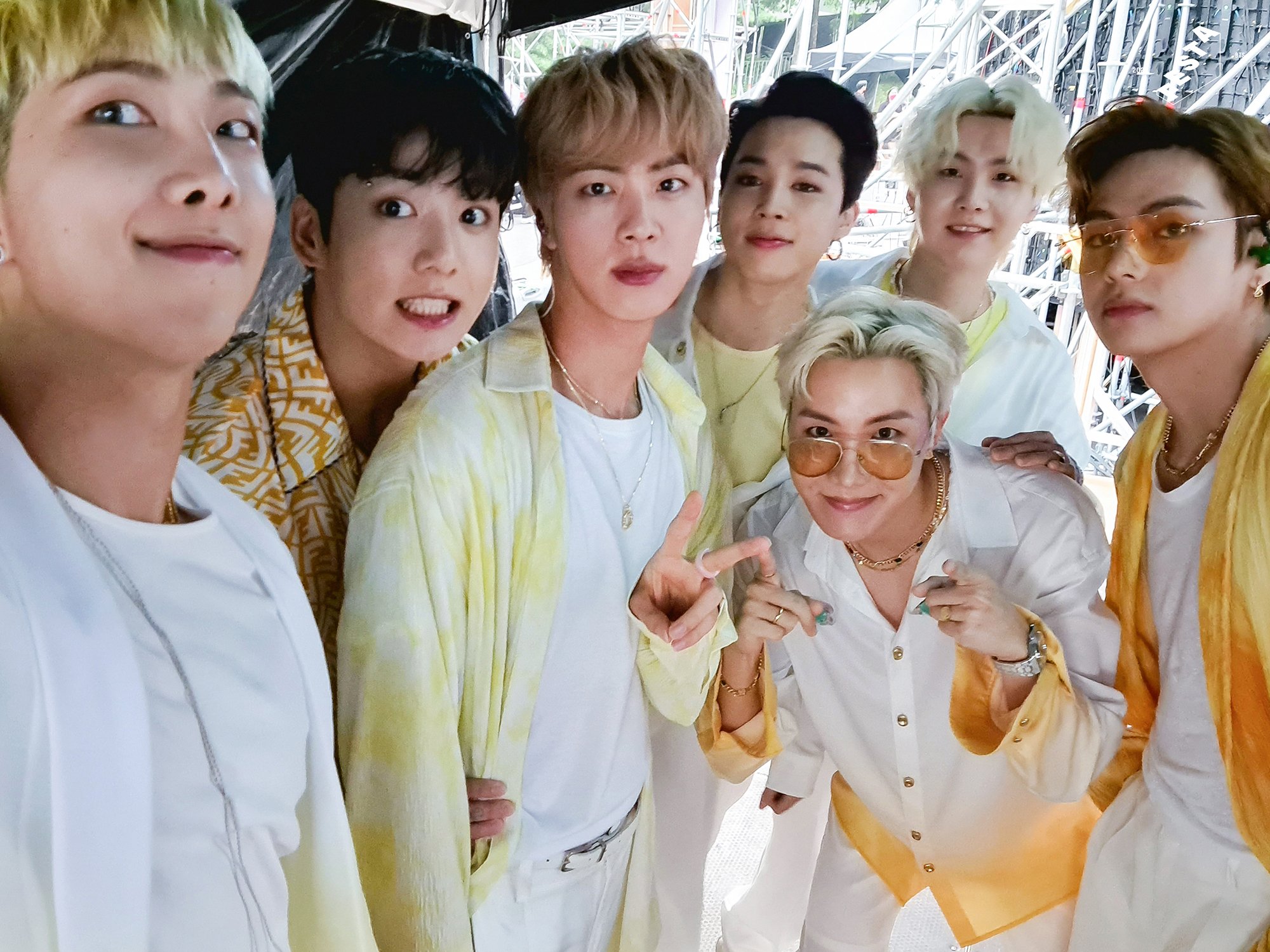 BTS 到底要不要當兵？粉絲拋「貢獻太多應免服兵役」南韓國防部長終於發聲
