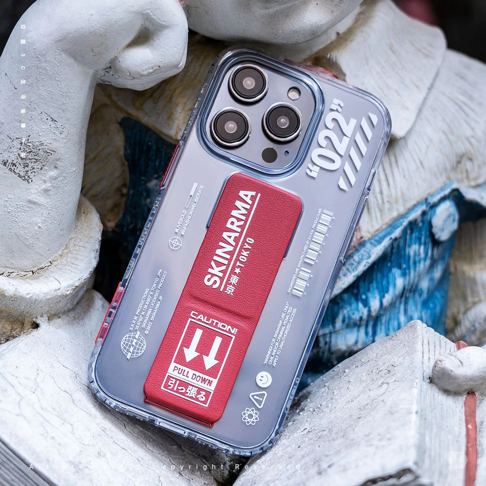 秀你的 iPhone 14！SKINARMA 日本東京透明日系潮流手機殼 尬上軍規等級 還有低調潮流 UNIQ 可以選！
