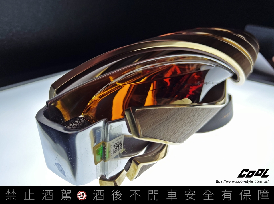 麥卡倫攜手賓利汽車重磅揭曉「麥卡倫Horizon原型」概念威士忌！臥式水平 180 度旋轉造型酒瓶美呆了！