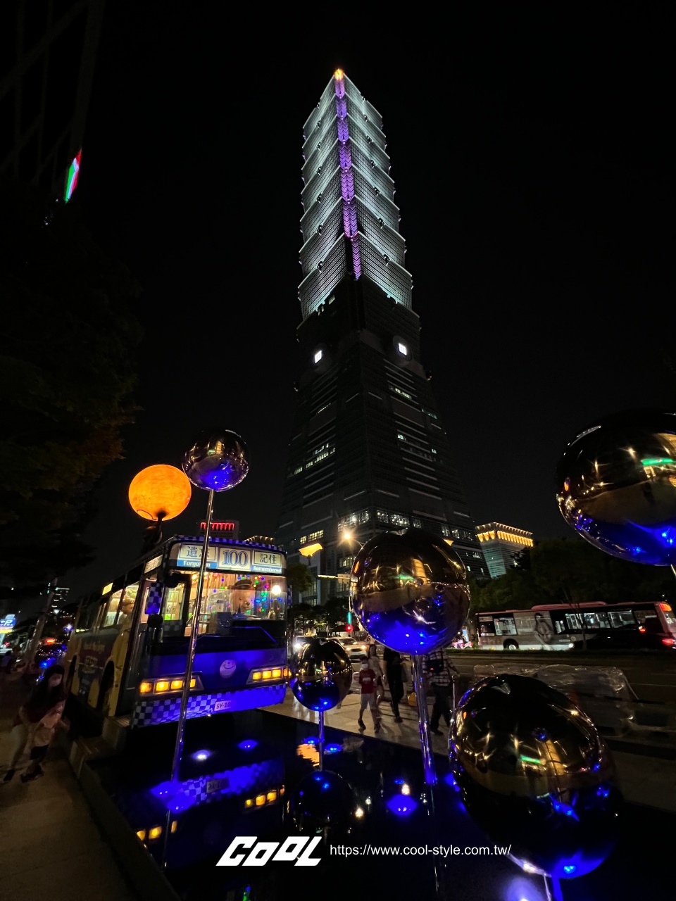 iPhone 14 Pro Max 深紫色實機上手玩！全新「動態島」真的有那麼神？相機模組大升級和 iPhone 13 Pro 差很大嗎？