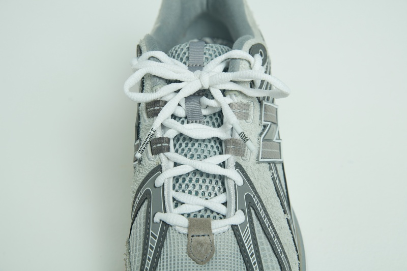 週五球鞋激推｜反轉摩卡倒勾、N.HOOLYWOOD 三方聯名等魔王級鞋款降臨！一覽本週值得入手的爆款球鞋，陣容兇猛請慎入！