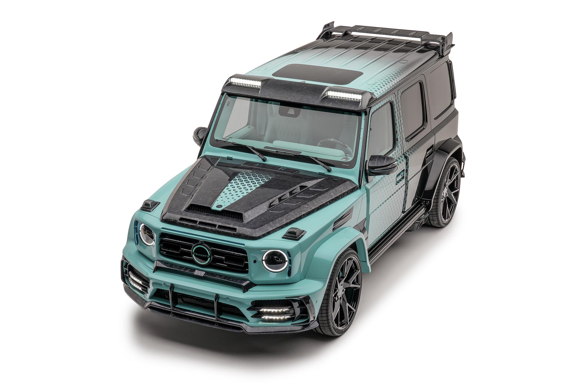 獨一無二！Mansory 帶來 Algorithmic Fade 訂製改裝車，漸變美學無懈可擊