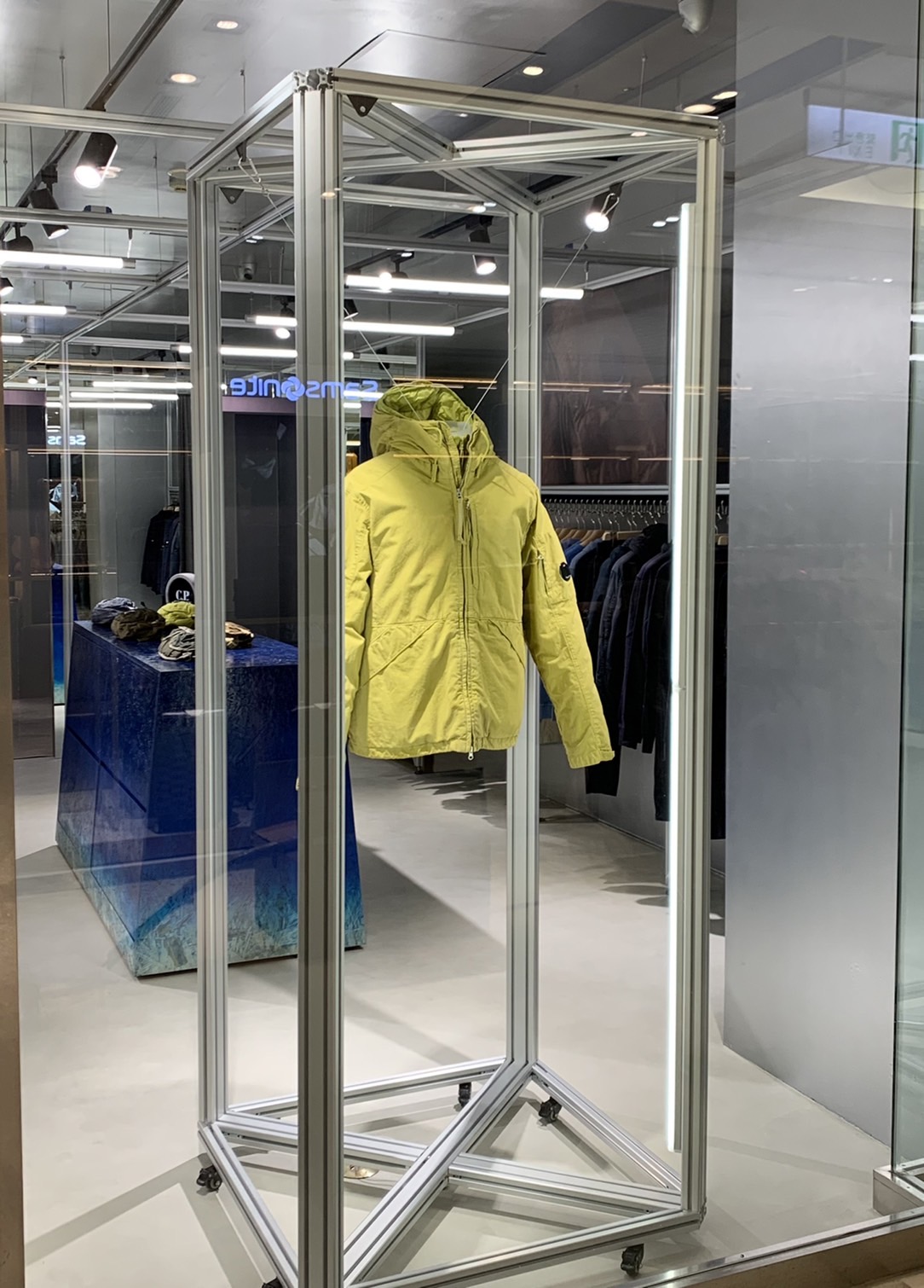 不用癡癡等代購了！高端機能品牌 C.P. COMPANY 首間實體店鋪正式進駐信義 A9