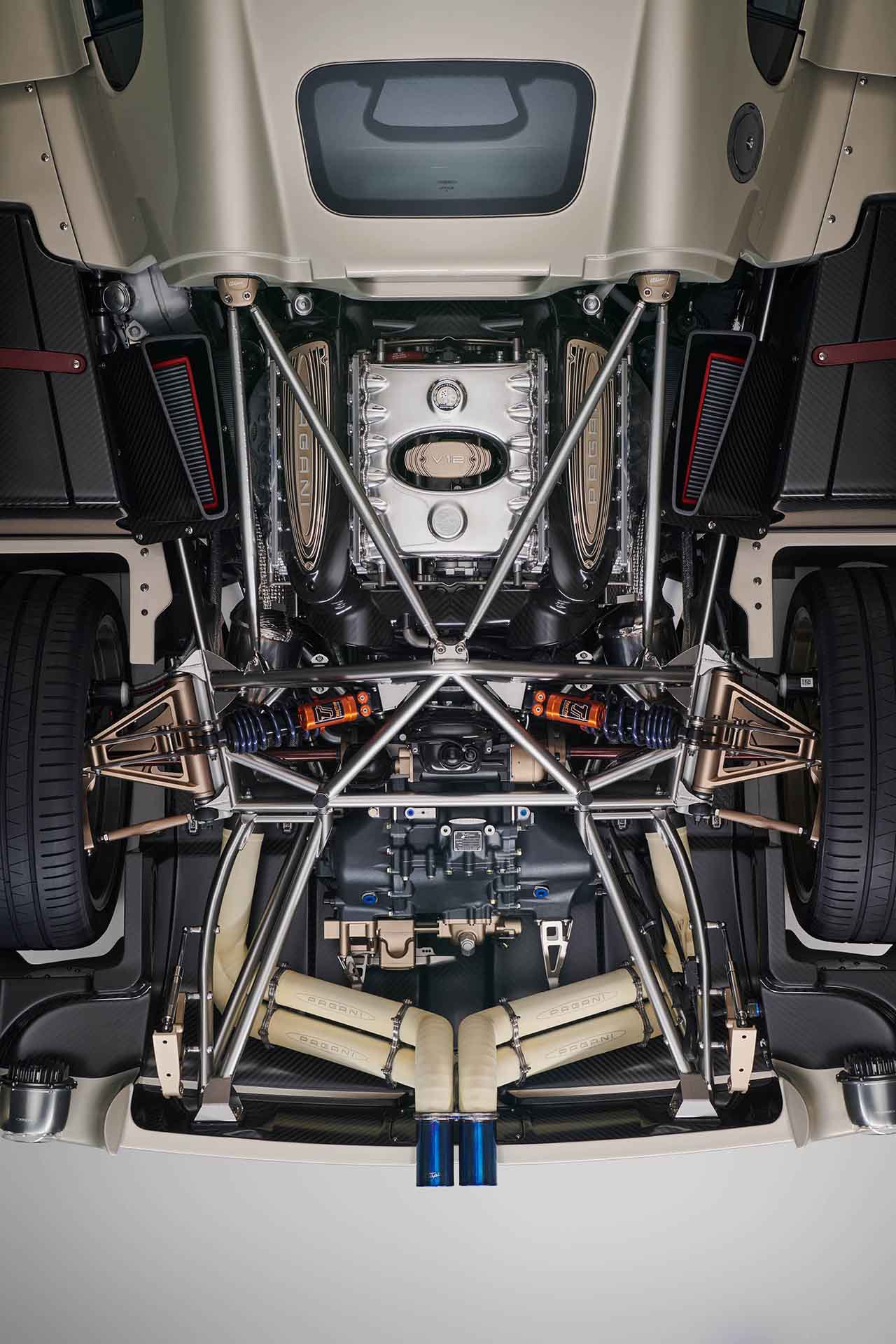 Pagani Utopia-1