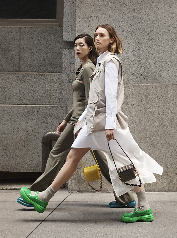用繽紛色彩迎接 2022 秋冬！CHARLES & KEITH 秋季系列搶眼釋出