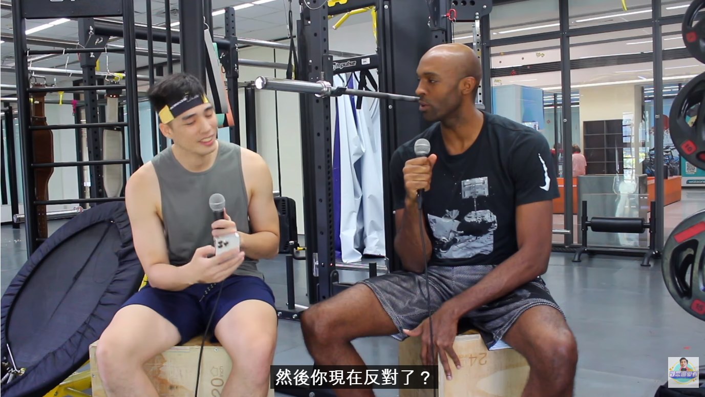 Q 公開對身分事件的真實想法！戴維斯：「我認為放棄美國籍不笨，因為我激勵了全台灣的籃球迷」