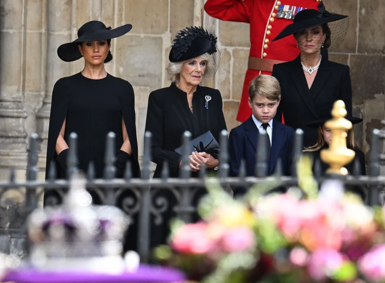 女王鍾愛的寵物柯基犬也出席了女王的葬禮