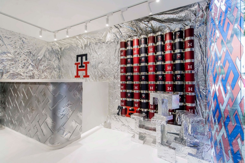 鳳小岳、郭雪芙、艾怡良 引爆美式新浪潮！ TOMMY HILFIGER 潮時尚快閃店揭幕，兩大聯名重磅登場！