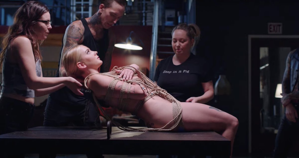 誰敢坐前排？18 禁電影《星夢性快感》聯手 Pornhub 多位 AV 女優演出，尺度太驚人！