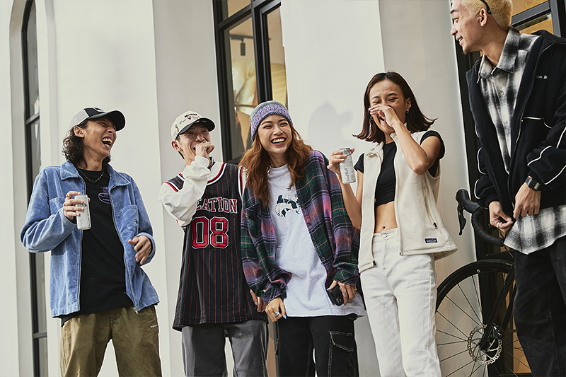 #文末贈獎 期間限定的 Red Bull 夢幻逸品正式登台！日系「 白桃扭蛋機禮盒」限量放送