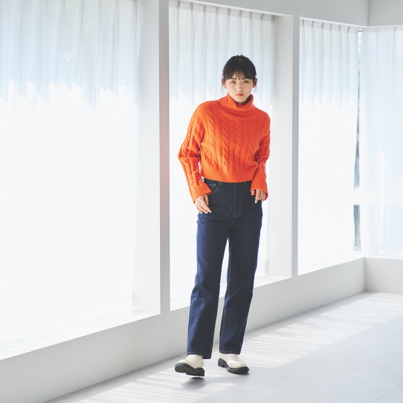 秋冬必備針織人氣單品！ GU 推出「輕柔多彩針織上衣」舒服又能展現時尚氣息！