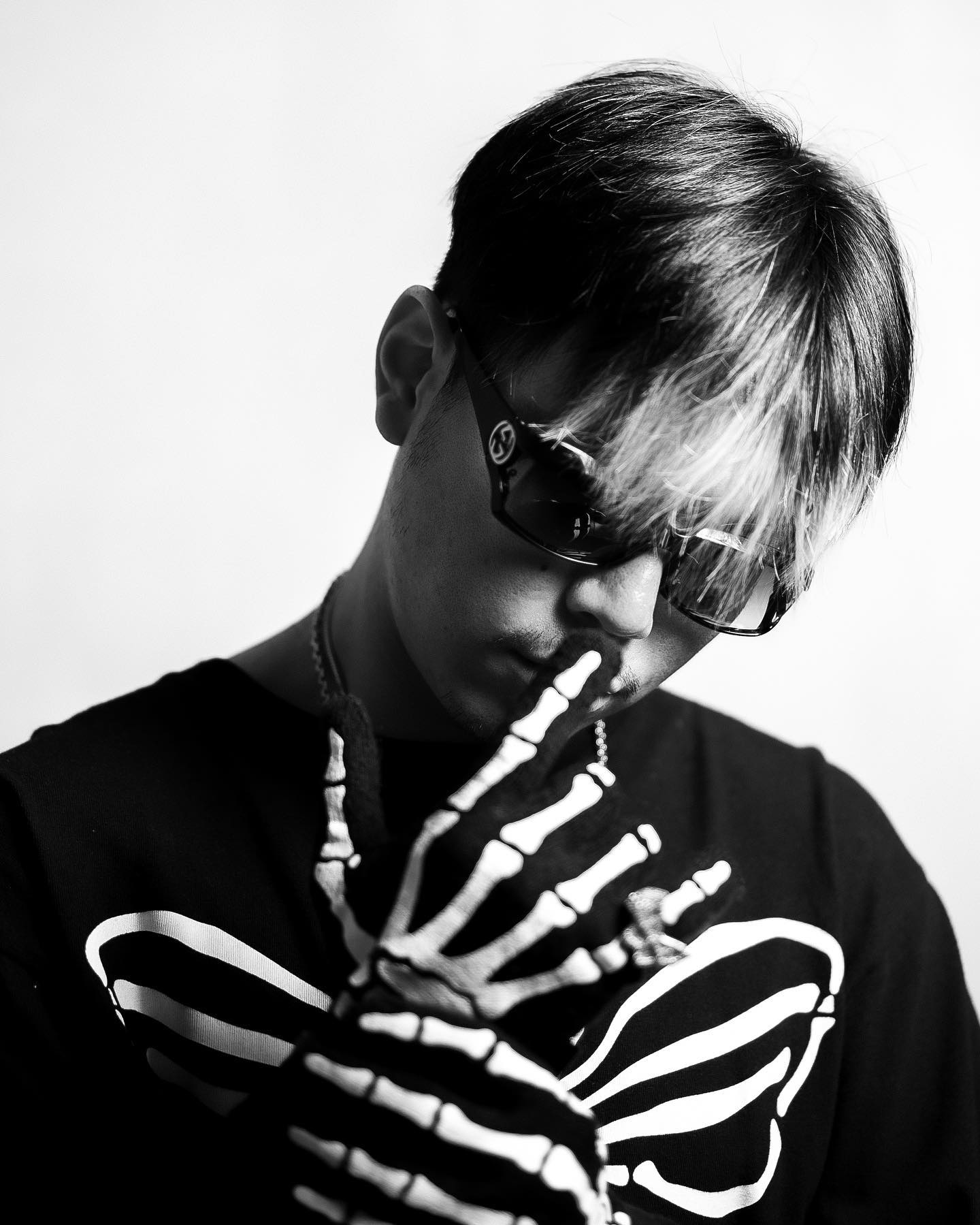 Multiverse〈NONSTOP Remix〉feat. EyeballRay, Macdella, SheATH, JAYRoll, ANBA
