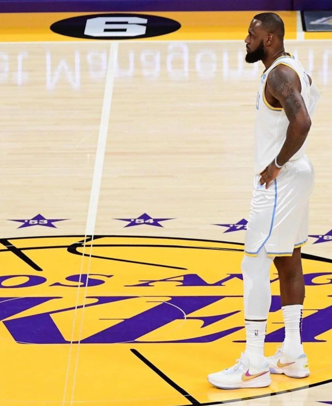 紫金大軍終於開胡！湖人擊敗金塊奪本季首勝，Westbrook 打替補正負值全隊最高！