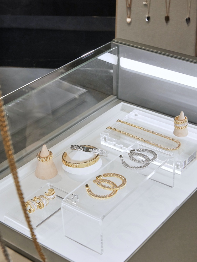 亞洲首位！英國東倫敦品牌 ALLSAINTS 攜手瘦子 E.SO 打造的聯名飾品正式開賣！