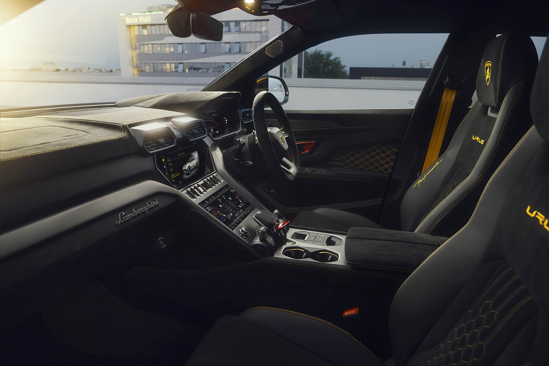 Lamborghini Urus Performante-2