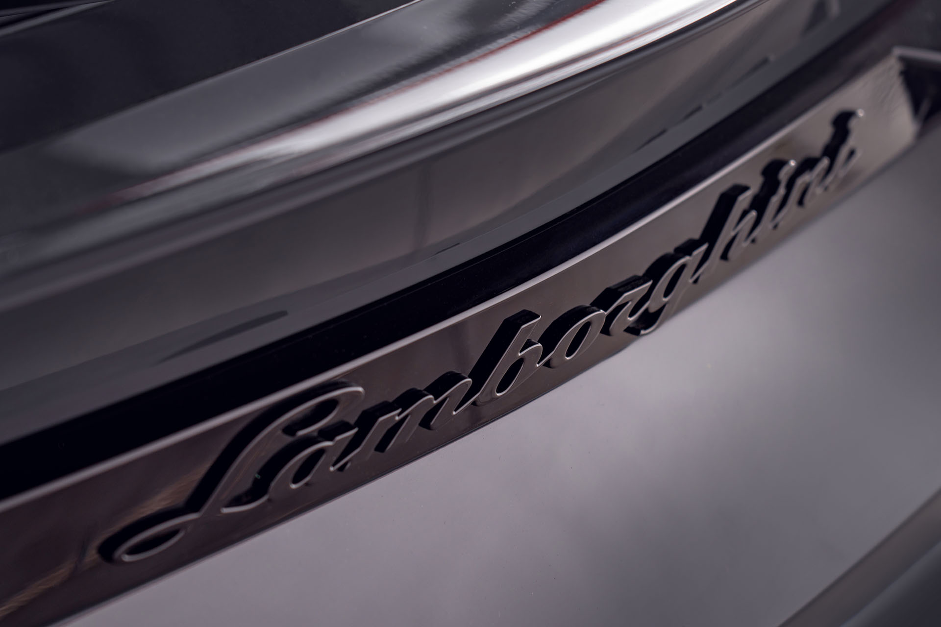 Performante 太哈扣？Lamborghini Urus S 新登場！