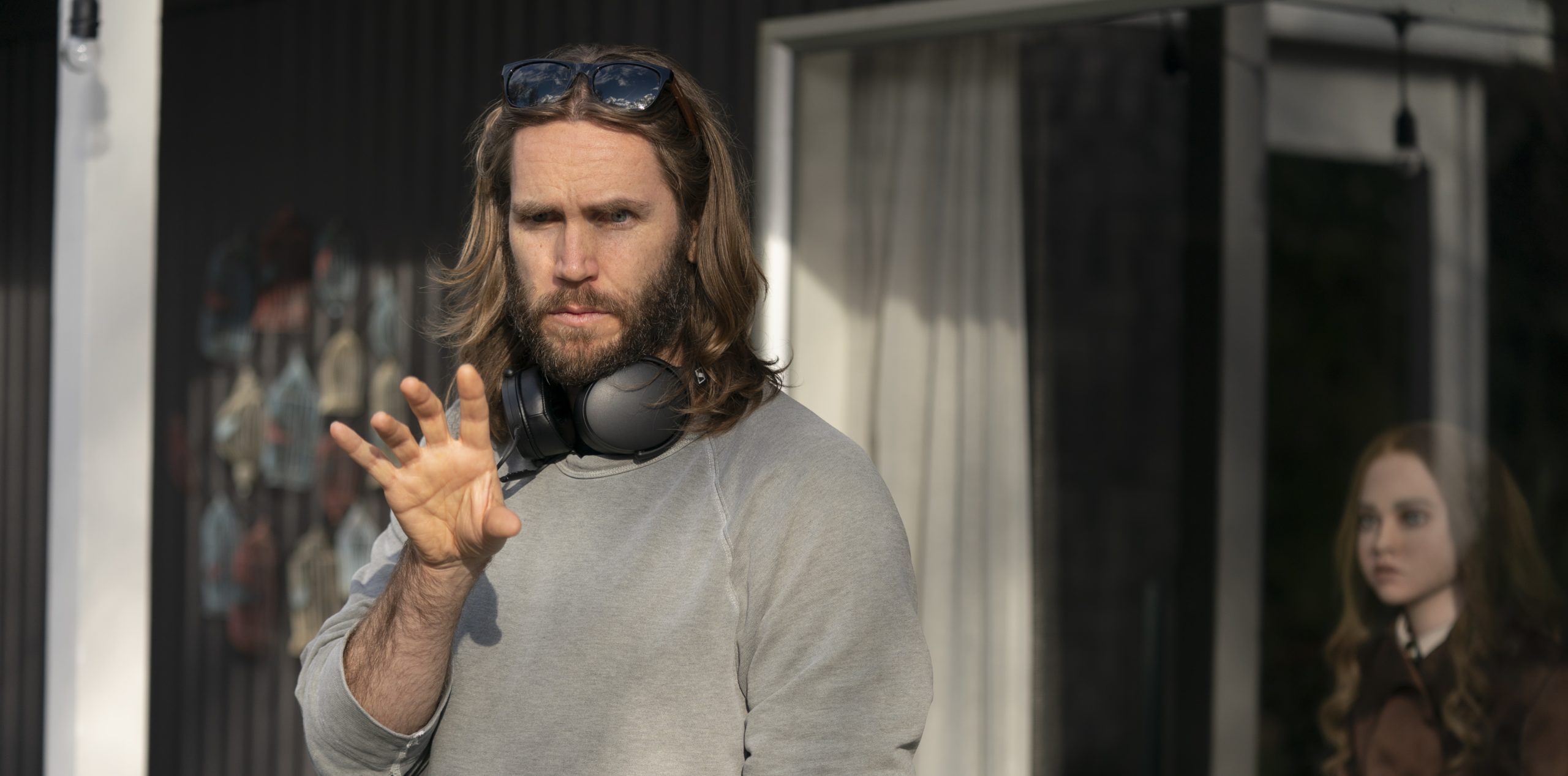 開剁，不要跑！溫子仁監製「鬼娃」最新驚悚之作《窒友梅根》：跳舞那段太魔性！