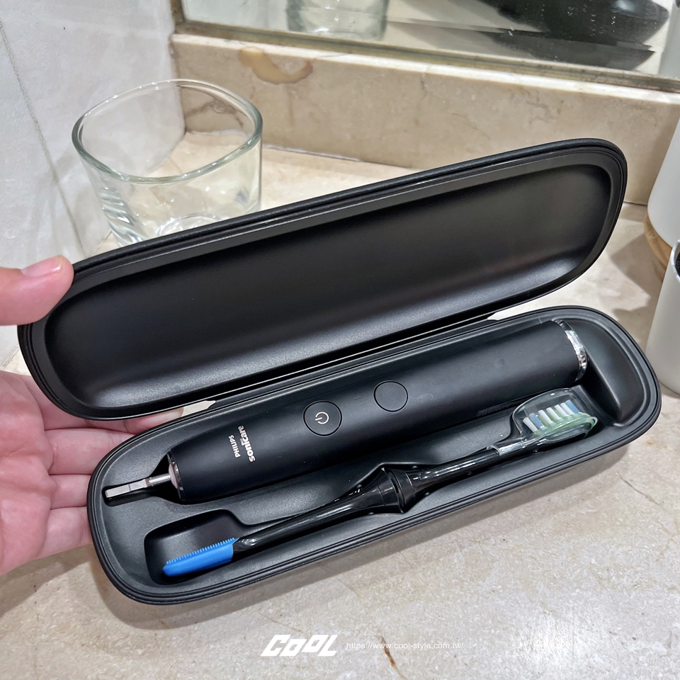 COOL開箱｜360 度各角落刷好刷滿！飛利浦 Sonicare 鑽石靚白智能音波震動牙刷