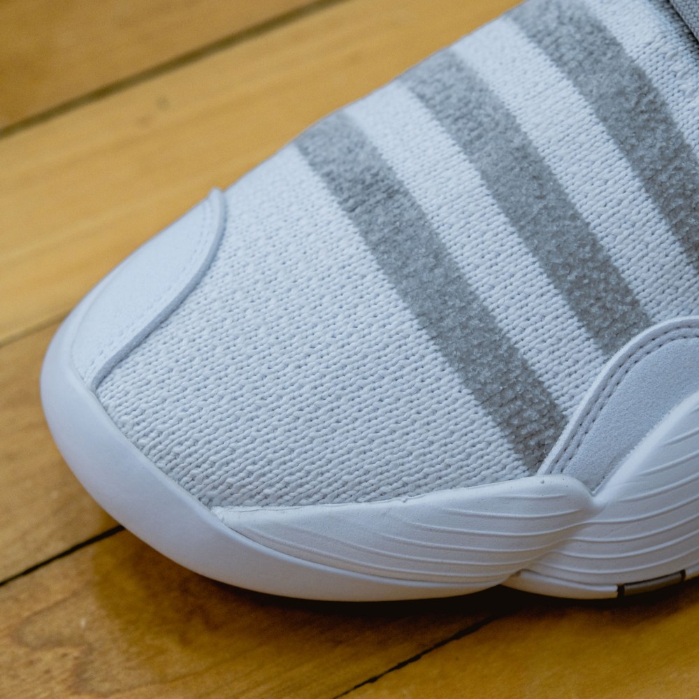 COOL 開箱｜值得入手的新世代球星簽名鞋？酷寒殺手 adidas Trae Young 2 實戰心得分享，性能、質感皆升級！