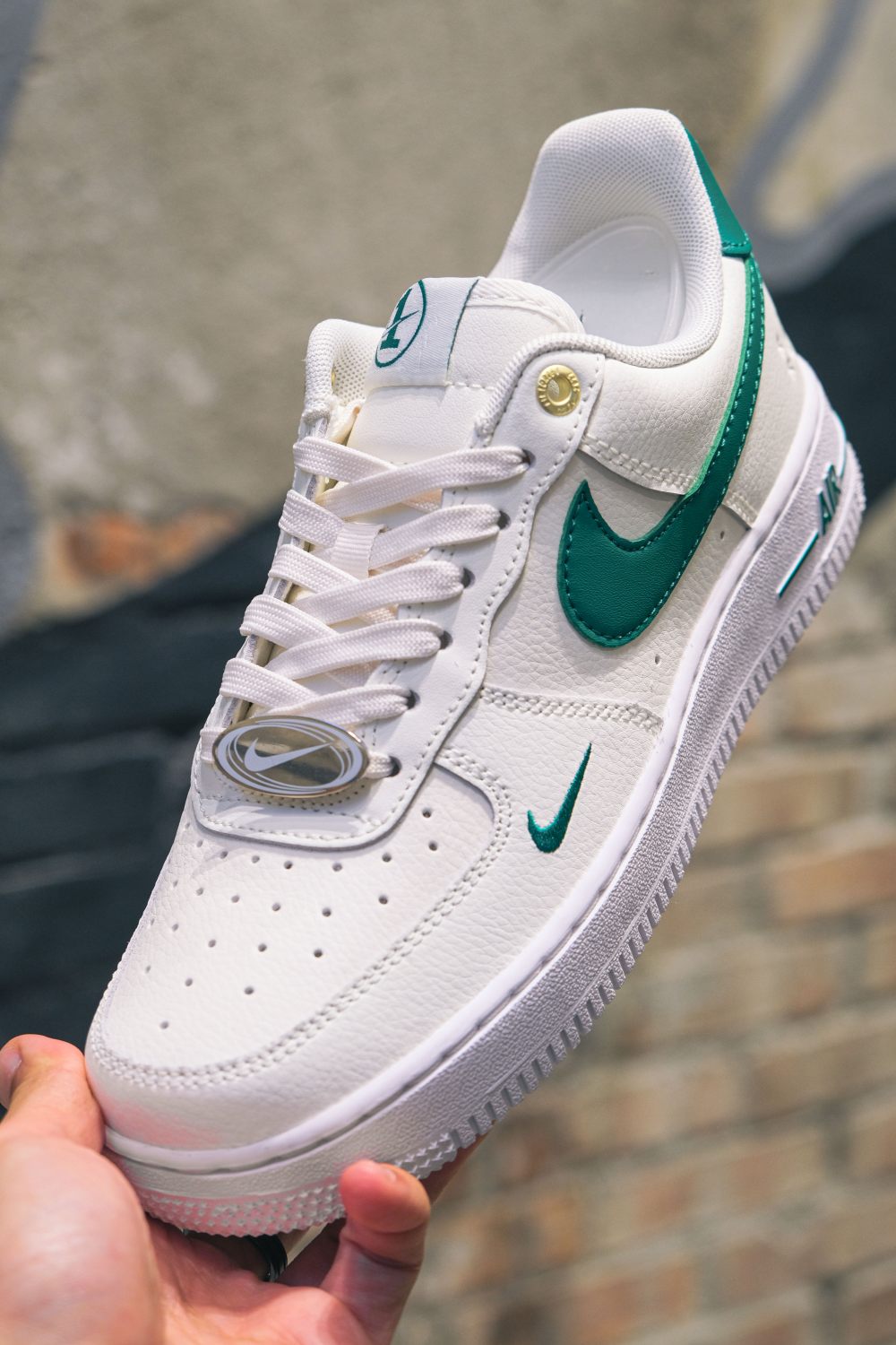 當項鍊也能當鞋扣！Nike By You 飾品系列在台限定登場，只在「這邊」買得到！#文末贈獎