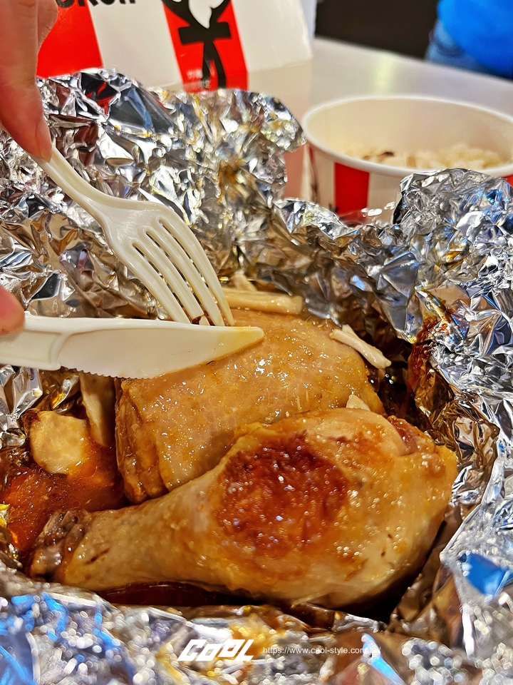 肯德基 x 台酒又聯手啦！肯德基「台酒麻油紙包雞」限時 42 天「這天」開始補一下